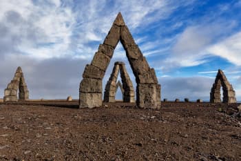 Heimskautsgerðið: The Arctic Henge