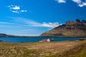 Interactive Map of Iceland's Hiking Trails